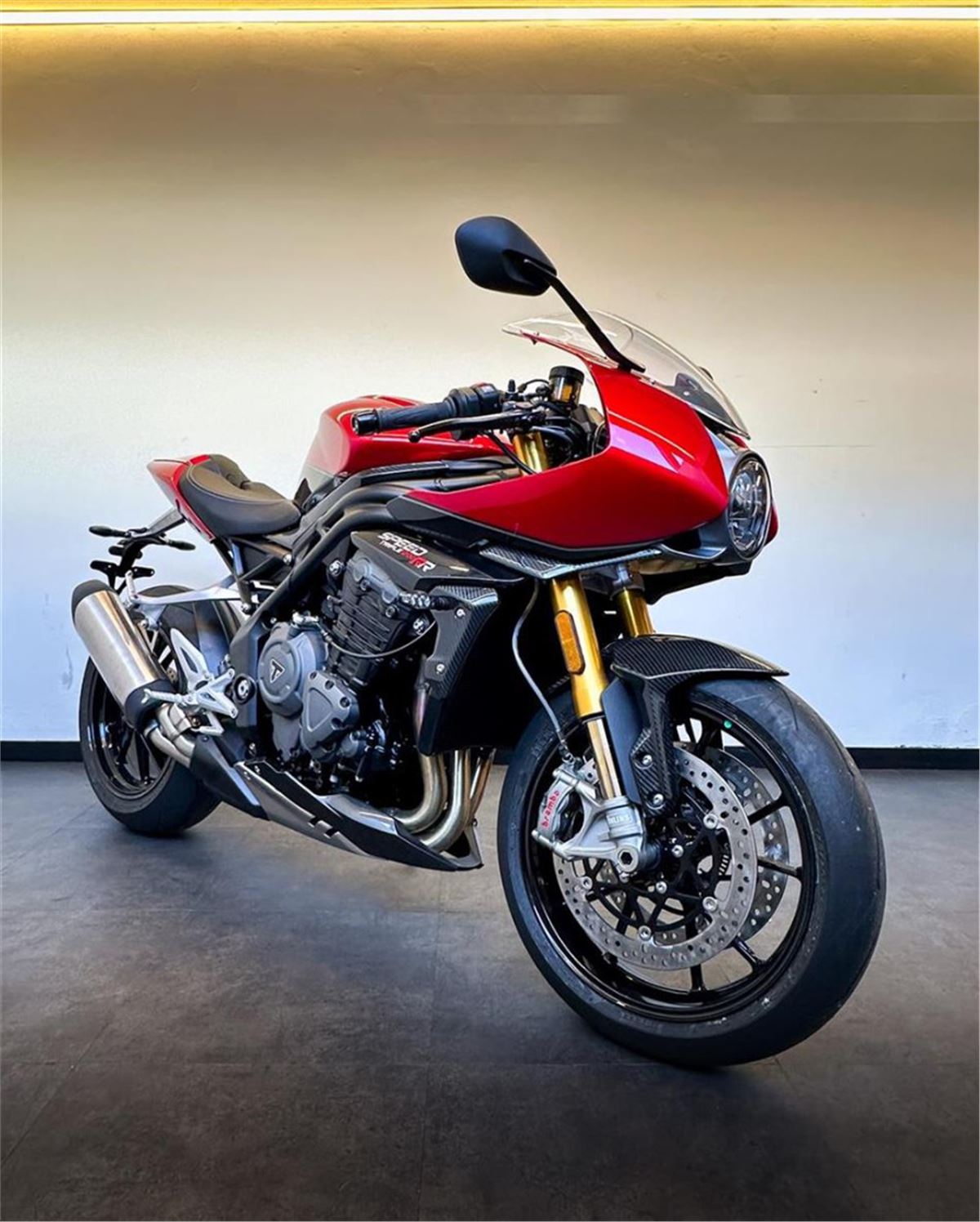 Stockmodel Speed Triple 1200 RR MY23