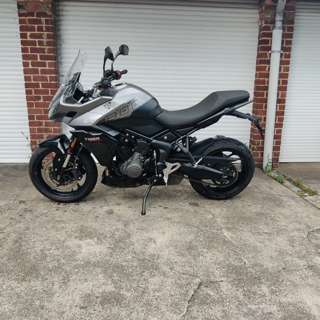 Tiger sport 800 Griphite