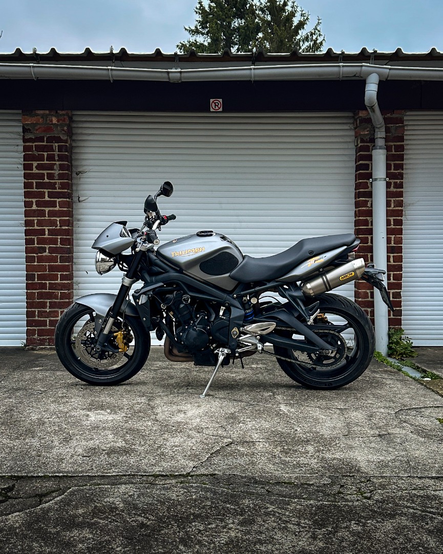 Street Triple R 675