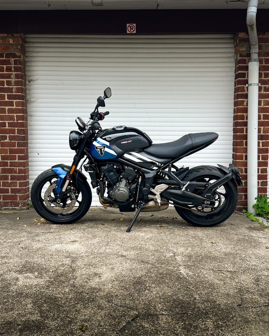 Trident 660